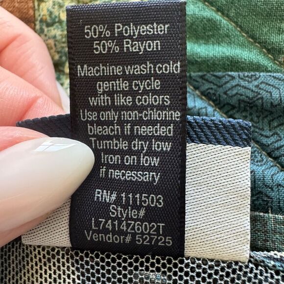 Daytrip Womens Long Sleeve Adjustable Top Medium Pink Navy Sheer Floral - Picture 10 of 10